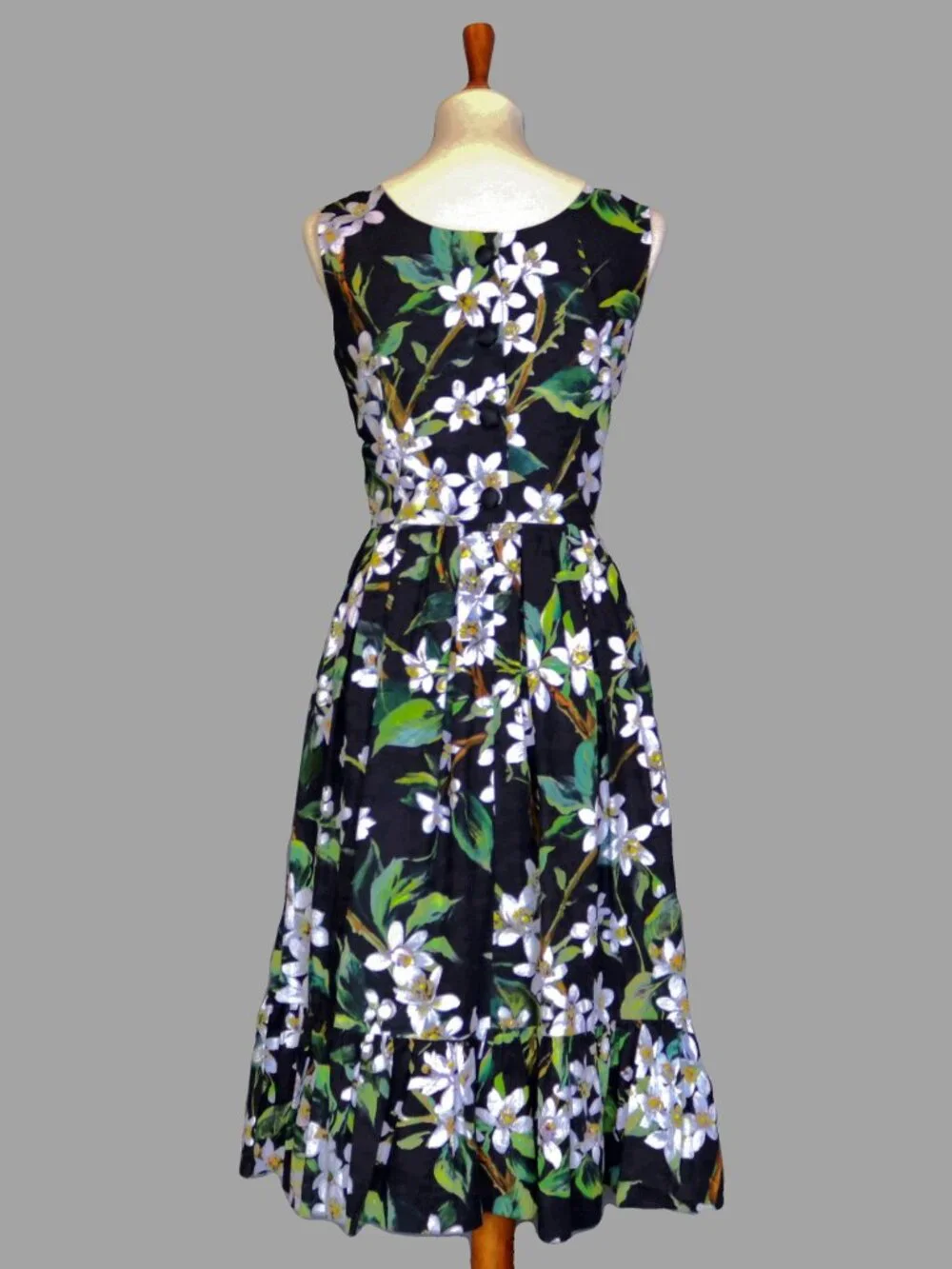 Dolce & Gabbana Size 44 Dress Black Green Floral Orange Blossom Midi Dress - Picture 6 of 16